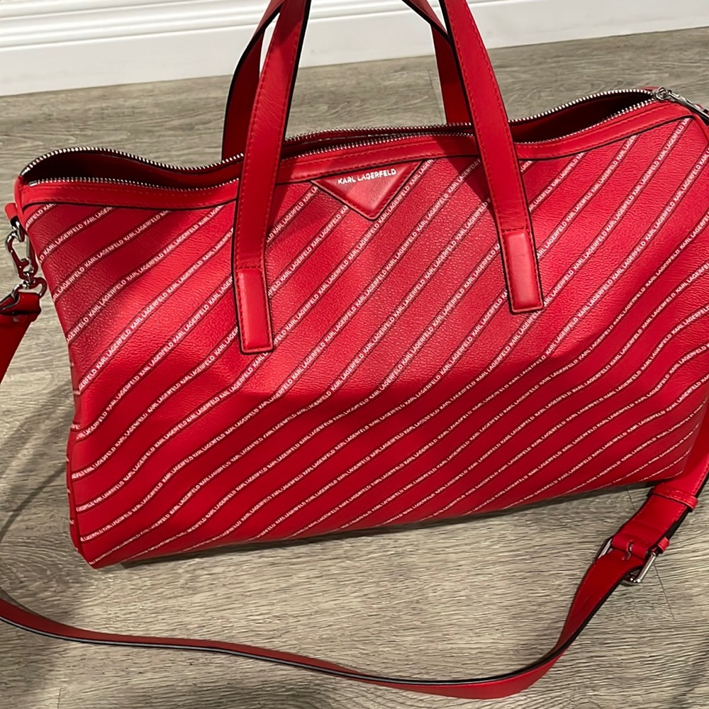 Karl lagerfeld duffle